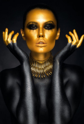 Tablou canvas Portert femeie auriu-negru 2, 60 x 90 cm foto