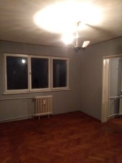 vand apartament 2 camere suceava foto