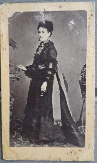 CDV vechi atelier foto W. BETHIER Craiova sec XIX adnotata verso/ personalitate