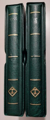 2 mape Leuchtturm Optima cu etui, second hand, culoarea verde foto