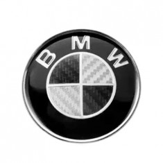 Emblema BMW carbon capota fata sau spate portbagaj