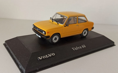 Macheta Volvo 66 1975 galben (DAF) - Atlas 1/43 foto