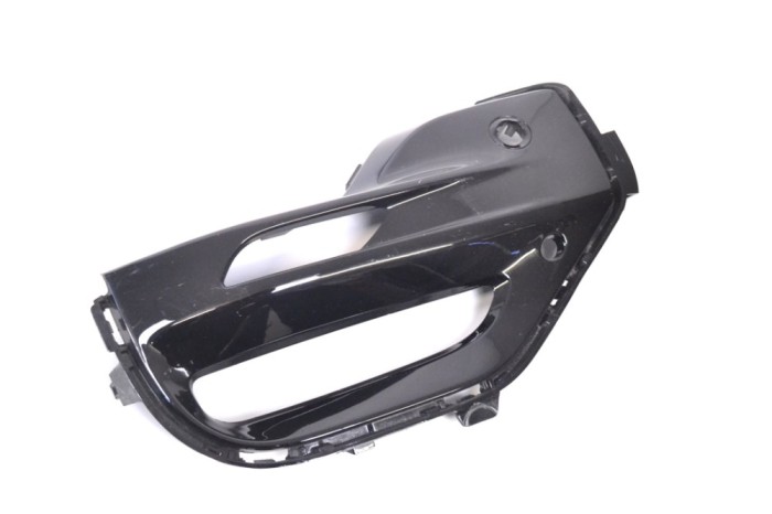 Grila st&acirc;nga față BMW X5 G05 2019 OEM: 8073439 13123863