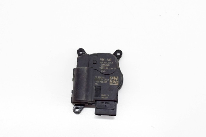 Motoras clapetă aeroterma VW ID.3 E11 2021 OEM: 2Q0907511F,T48318B | 20378369