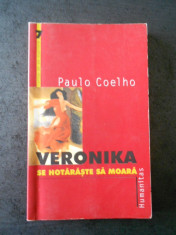 PAULO COELHO - VERONIKA SE HOTARASTE SA MOARA foto