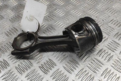 Piston SEAT LEON 1P1 2012 OEM: 03G107065C,038105401J 28162118 foto