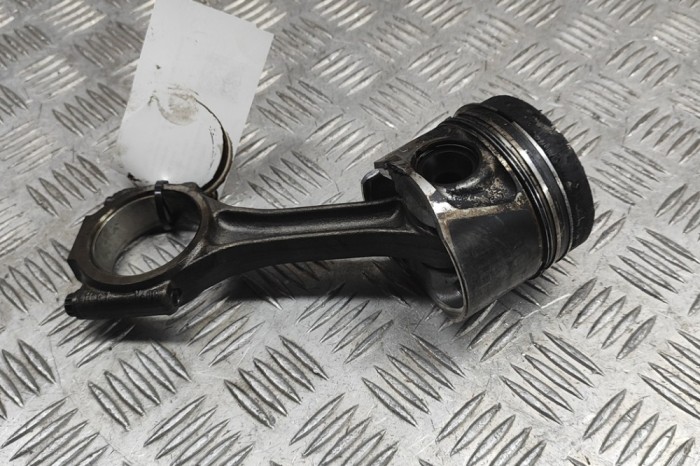 Piston SEAT LEON 1P1 2012 OEM: 03G107065C,038105401J 28162118