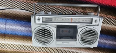 RADIOCASETOFON SIEMENS RM-761 FUNCTIONEAZA SI RADIO SI CASETOFONUL . foto