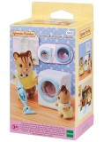 Sylvanian Families Laundry &amp; Vacuum Cleaner (5445)