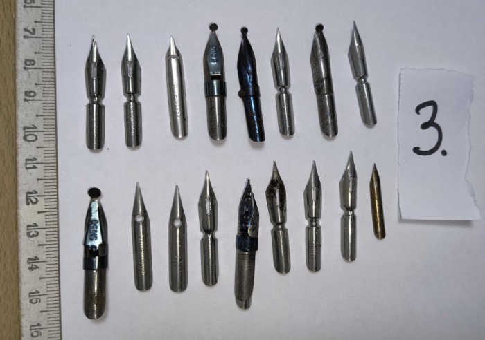 LOT PENITE PENTRU TOC SCRIS , PT .GRAGICA , TUS , CALIGRAFIE , DESEN