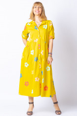 Rochie camasa galbena cu flori multicolore, din tesatura fina de bumbac foto