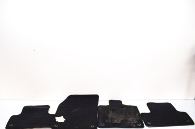 Set covorașe VOLVO XC60 II 246 2022 OEM: 32216567,32216578,32216576,32216566 | 20510994 foto