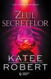 Zeul secretelor (Vol. 4) - Paperback brosat - Katee Robert - Midnight books