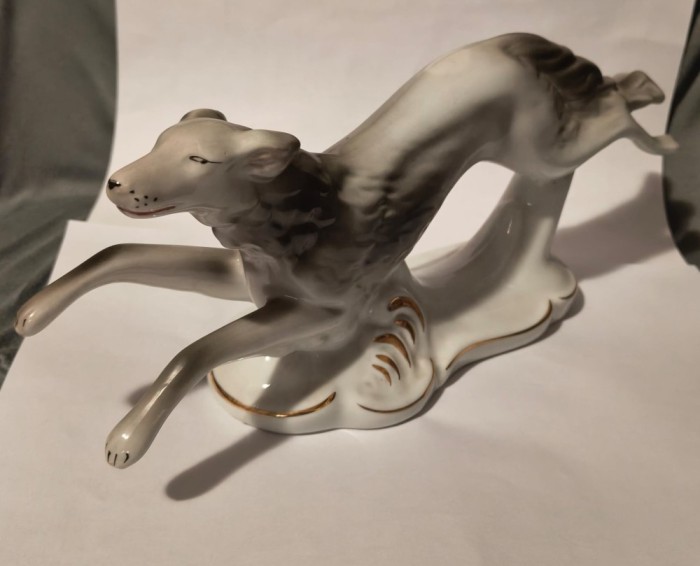 Bibelouri portelan figuri canine