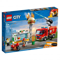 LEGO? CITY - Stingerea incendiului de la Burger Bar 60214 foto