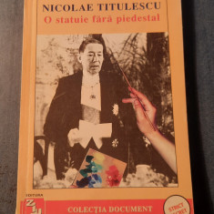 Nicolae Titulescu o statuie fara piedestal Nicolae I. Ottescu