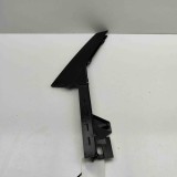 Ornament vertical ușă dreapta spate PORSCHE MACAN DKN 2021 OEM: 95B853590F 31538257
