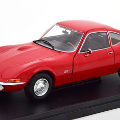 Macheta OPEL GT 1900 1968 - Hachette, scara 1/24, noua.