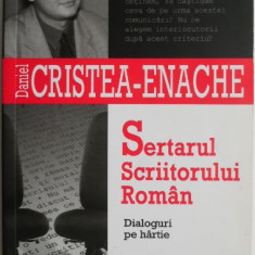 Sertarul Scriitorului Roman. Dialoguri pe hartie – Daniel Cristea-Enache