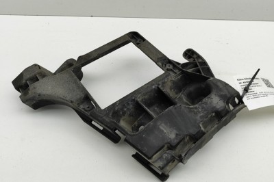 Suport bara de protecție st&amp;acirc;nga spate AUDI A6 Avant 4G5, C7, 4GD 2012 OEM: 4G9807393 | 31047467 foto