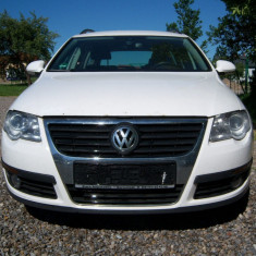 Aripa stanga NOUA pentru VW Passat B6 culoare alb LB9A