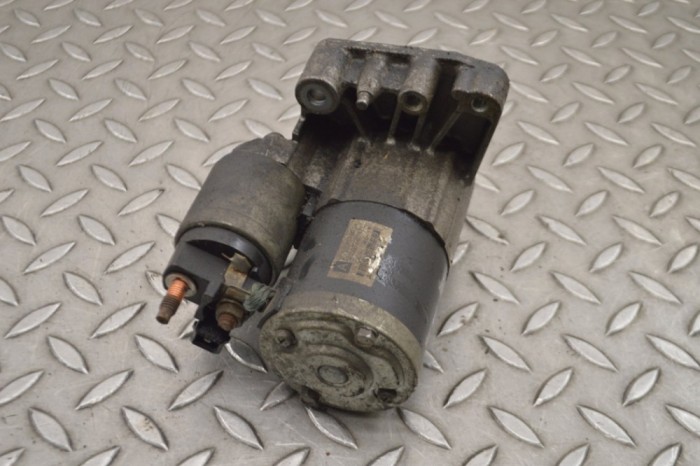 Electromotor PEUGEOT RCZ 2014 OEM: V7550017 | 15402421