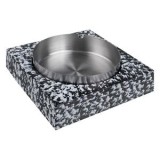 Scrumieră din ciment pătrată cu insert rotund metalic, 12.5x5 cm, neagră cu modele albe, CMCLASS