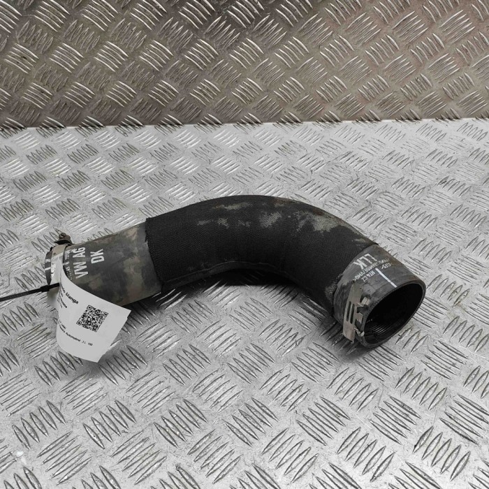 Furtun intercooler AUDI Q7 4M 2017 OEM: 4M0145737C