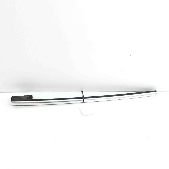 Chedar geam ușă dreapta spate AUDI A5 Cabrio 8F7 2015 OEM: 8F0853764E