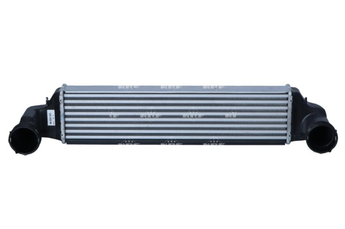NRF 30165A Intercooler, compresor