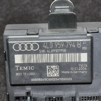 AUDI Q7 4L 2006 OEM: 4L0910795B,4L0959794B SKU: 2647718 foto