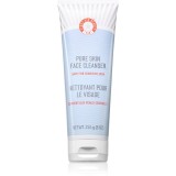 First Aid Beauty Pure Skin produs de curățare faciale 226 g