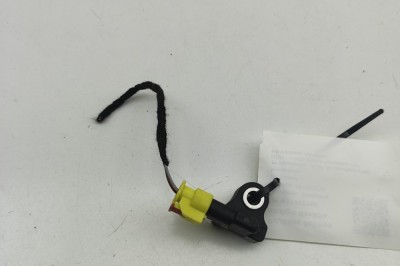 Senzor de impact dreapta față AUDI Q4 Sportback F4N 2024 OEM: 3WA959651A | 31967799 foto