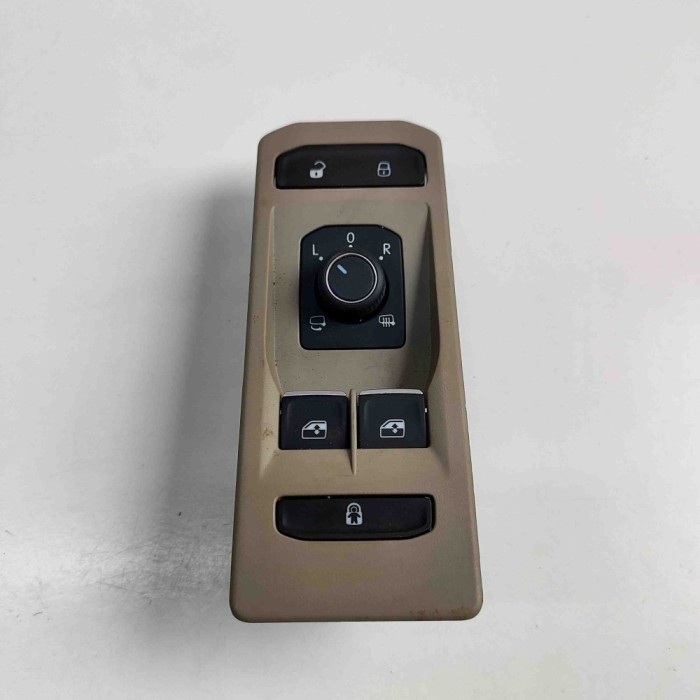 Buton geam ușă dreapta față VW MULTIVAN T7 STM, STN 2024 OEM: 7T0867255C,7LA959858A,3G0959565C 32581284