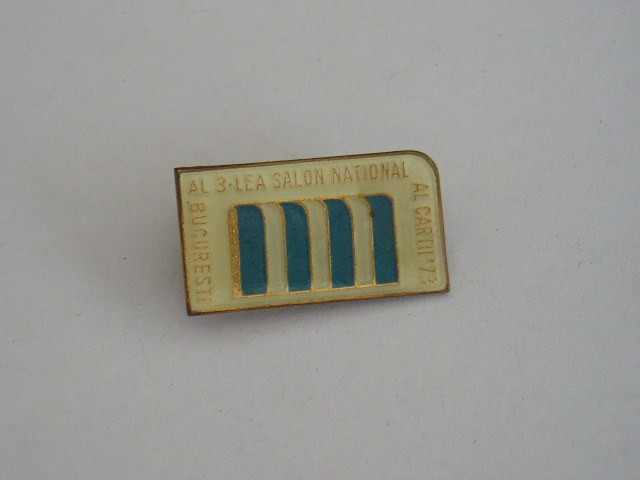 QW9 K 30 - Insigna - Tematica expozitii comunism - Salonul cartii Bucuresti 1973