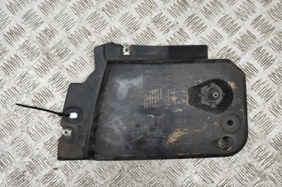 Scut motor central spate SKODA KAROQ NU7 2020 OEM: 57A825205A 23961757 foto