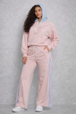 Trening dama roz cu gluga bleu