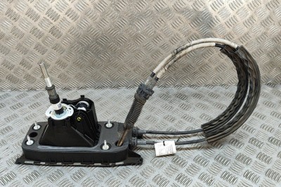 Timonerie cutie de viteze VW GOLF VII 5G1, BQ1, BE1, BE2 2015 OEM: Hatchback | 25795994 foto