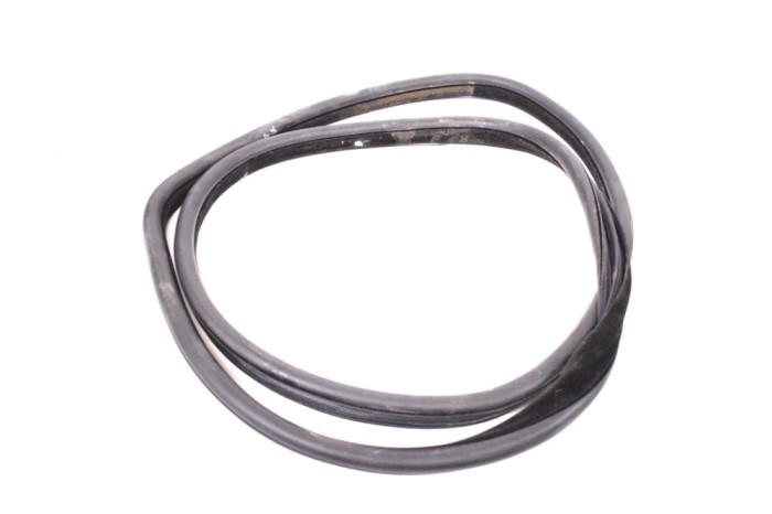 Garnitura ușă st&acirc;nga spate LAND ROVER RANGE ROVER EVOQUE L538 2017 OEM: BJ32-253A10-A | 14174345