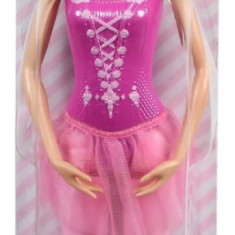 Papusa Barbie You can be, Balerina, costum roz