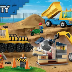 LEGO City - Camioane de constructie si macara cu bila pentru demolari [60391] | LEGO