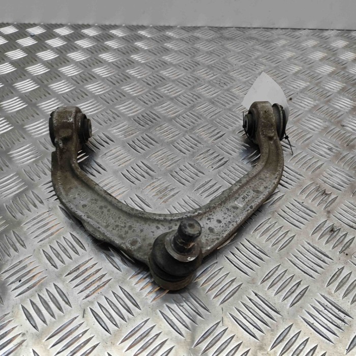 Braț superior dreapta față BMW X5 F15, F85 2015 OEM: 6863786