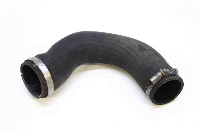 Furtun intercooler dreapta VW PASSAT B6 3C2 2009 OEM: nera