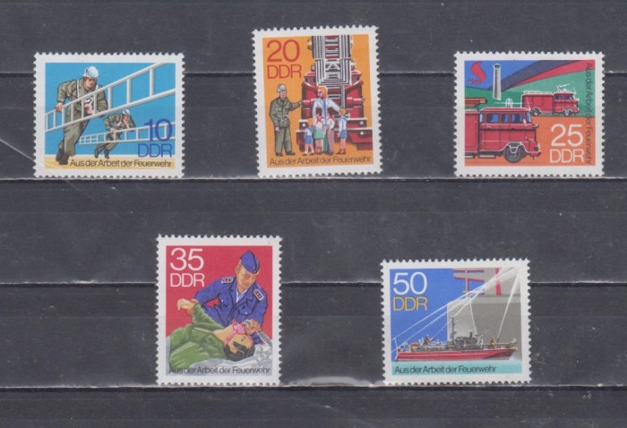 A12 S4 4 - Timbre foarte vechi - Fosta Germanie Democrata - DDR - Iin slujba vietii