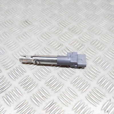 Bobina de inducție de &amp;icirc;naltă tensiune VW GOLF V 1K1 2005 OEM: R1001S00100 17769603 foto