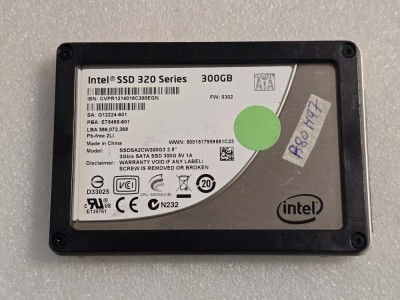 Solid-State Drive (SSD) Intel SSD 320 Series 300GB SATA 3Gb/s 2.5&amp;quot; SSDSA2CW300G3 foto