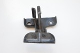 Zăvor de siguranță capota MERCEDES-BENZ R W251, V251 2008 OEM: A2098800164 1939235