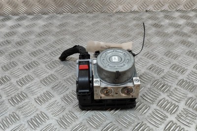 Pompa ABS VW PASSAT B8 3G2 2018 OEM: 5Q0614517DB 29794045 foto