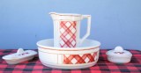 Set vechi ceramic pentru toaleta decorat in maniera Art Deco - circa 1940