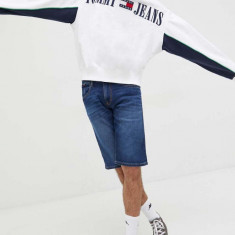 Tommy Jeans bluza barbati, culoarea alb, cu imprimeu